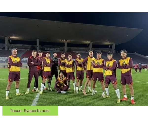 国足世预赛迎关键战新帅首秀引爆球迷期待阵容调整成焦点媒体热议