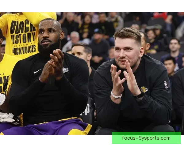 詹姆斯率湖人逆转取胜联盟格局再起波澜季后赛形势生变多队竞争白热化