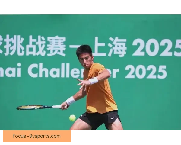 网球界最新赛事战报：顶尖球员激烈对决精彩瞬间回顾